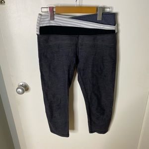 Lululemon 3/4 legging size 6